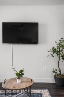 Cozysuites Spacious 2BR next to Whole Foods - Indianápolis - 5