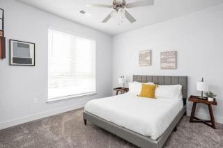 CozySuites Stunning 4BR next to Whole Foods - Indianápolis - 5