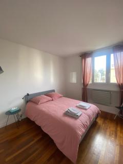 Neuilly-sur-Seine calme et lumineux. B&B. 3 chambres - 1