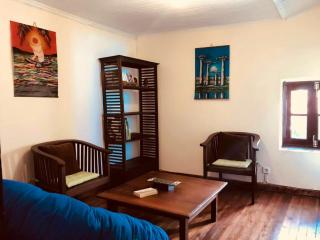Charming House in Antananarivo with Office - Antananarivo - 4