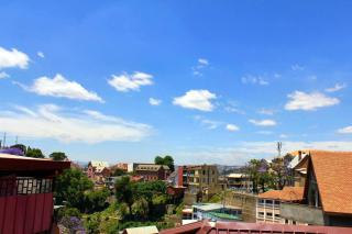 Charming House in Antananarivo with Office - Antananarivo - 2