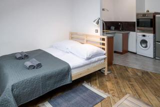 Hidden gem in the very center - 9