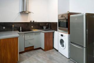 Hidden gem in the very center - 2