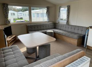 Sycamores Caravan - 1