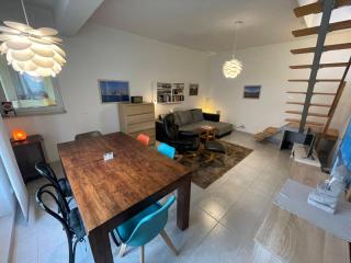 4 Guests: River & Garden Charm - 2