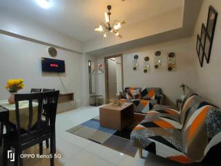 Avah's Newport Condotel - Manila - 3