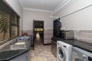 Lakeview@Pecanwood - Hartbeespoort - 1