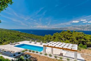 Villa Joy - 40 m2 heated pool, 35 000 m2 of land - Pučišća - 0