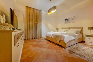 Villa Joy - 40 m2 heated pool, 35 000 m2 of land - Pučišća - 9