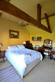 Characterful Yorkshire cottage, beautiful views - 3