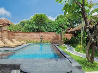 Mahe Garden Inn and Villas by Kamara - Kuta - 5