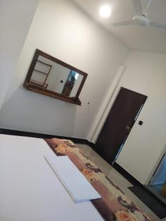 Olive Cottage - 2