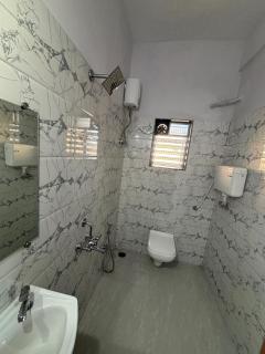 White Haven Homestay - Alībāg - 5