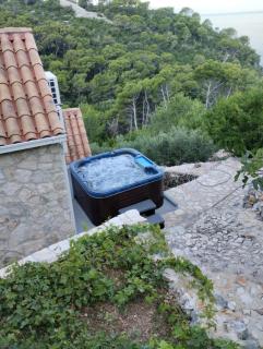 Holiday home Sweet Shelter with jacuzzi - Živogošće - 8
