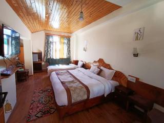 CS Shhandella Hotel - 3