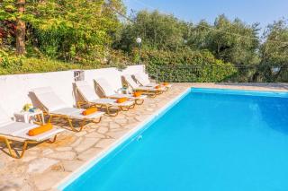 Villa Yiannakis - Nissaki - 8