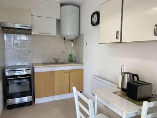 Appartement T2 lumineux avec loggia fermée, proche des thermes, parking, wifi - Balaruc-les-Bains - FR-1-553-184 - Balaruc-les-Bains - 7