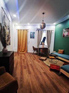 La Discretion by Connexion - 2