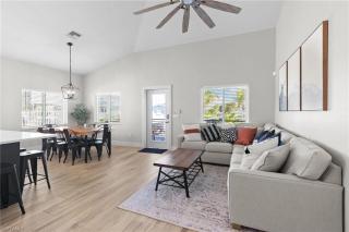 239 Delmar Ave home - Fort Myers Beach - 2