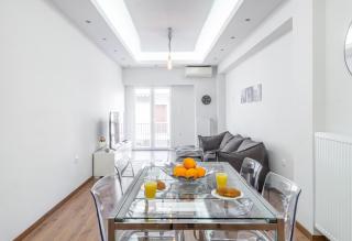 Modern Living - 2 bedroom & 2 bathroom - Greecing - 9