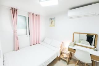 Laon House Hongdae - 1