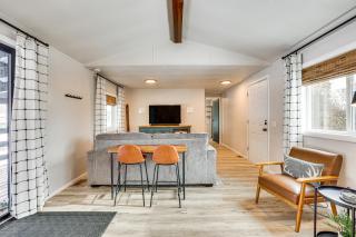 Downtown Cascade Vacation Rental Less Than 1 Mi to Lake! - Cascade - 6