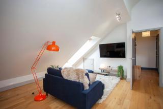 higgihaus Cabot Mews #40 Sunday - Friday Central Location - Bristol - 7