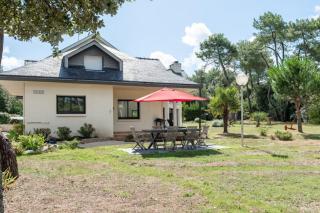 LA BOUSSOLE- Wifi - Parking - Jardin - 9