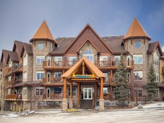 Stoneridge Mountain Resort Condo managed by Little Sister Getaways - 8