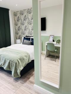 Delightful Ealing Retreat - Steps to Tube & Shops - Ealing - 5