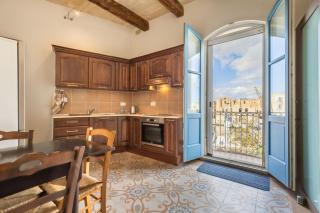 Mediterranea Waterfront house - By Valletta Ferry & Free Parking - Cospicua - 9