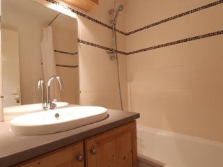 Appartement 2 Pièces, Ski aux Pieds, Proche Commerces, Wi-Fi Gratuit, Animaux Admis - FR-1-182-195 - Les Allues - 6