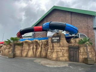 Lyons Robin Hood, RHYL "The Beach Hut" - Rhyl - 8