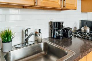 Well-Equipped Studio Apartment in the City! - Belmont B13 - 7