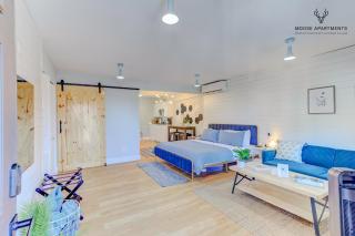 The Moose #8 - Modern Luxe Loft with King Bed & Free Parking & Wifi - Memphis - 2