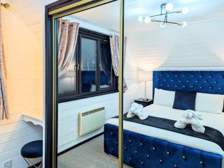 Danu 1A -Hot Tub-Perth-Pet Friendly-Luxury-Romantic - 8
