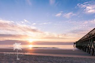 Stunning Hidden Gem w/ 2 Pools Beach Golf & Shops - Myrtle Beach - 1