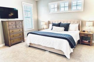 Stunning Hidden Gem w/ 2 Pools Beach Golf & Shops - Myrtle Beach - 7