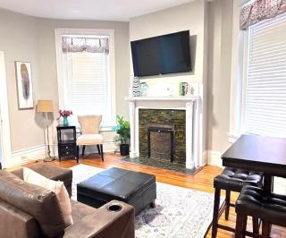 G4 KING BED central location museums FREE PARKING - Richmond - 8