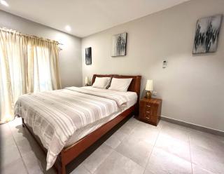 FOREST VIEW LUXURY APARTMENT in 3mins walk to beach pool view wifi - Kololi - 7
