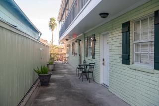 French Quarter Suites Hotel - New Orleans - 2