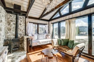 Pet-Friendly Guffey Vacation Rental with Deck! - 0