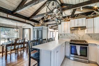 Pet-Friendly Guffey Vacation Rental with Deck! - Guffey - 9