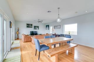 BBQs and Decks Oceanfront Surfside Beach Home - Surfside Beach - 5