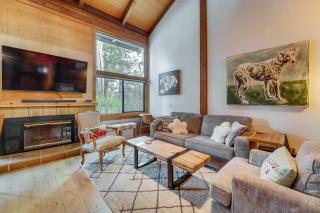 Truckee Resort Condo with Shuttle and Hot Tub Access! - Truckee - 7