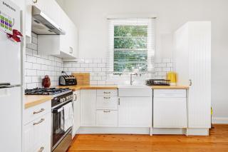 Prince Street Cottage - 1890’s Edwardian Gem - Orange - 1
