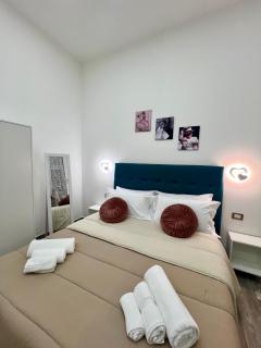 Luxury Home Catacombe Napoli - Naples - 3