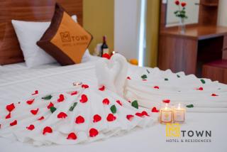 Luxy Park Hotel & Apartments - MTown - Phú Quốc - 2