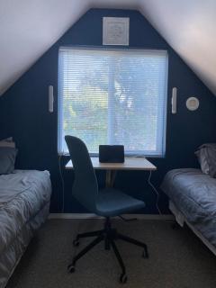 Sunset Balcony, King Bed, Firepit, Beach Access, Pet Friendly - 2