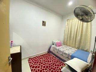 HOMESTAY DSENJA - Kepala Batas - 2